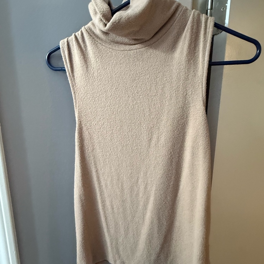 Express Sleeveless Beige Turtleneck Sweater